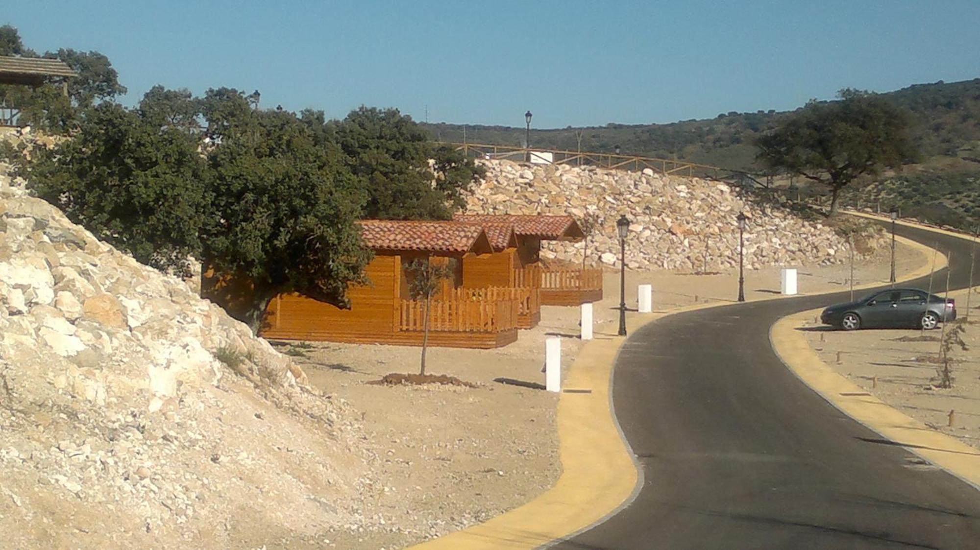Отель Complejo Pueblo Blanco Ольвера Экстерьер фото
