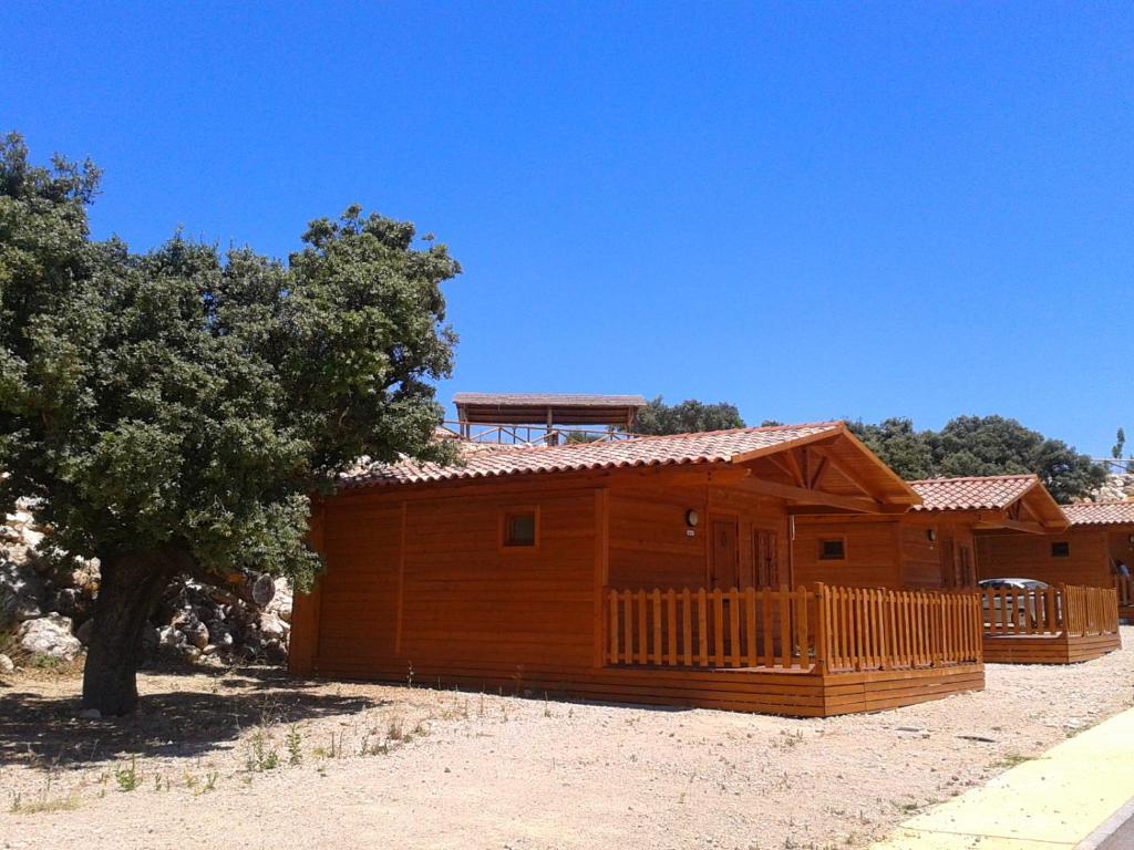 Отель Complejo Pueblo Blanco Ольвера Экстерьер фото